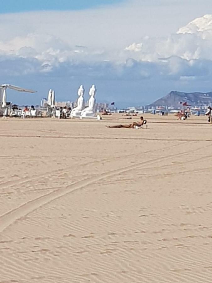 Chillout Grau De Gandia- Attico Para 6 Personas Invitamos Familias Y Jovenes, Dos Banos Ngoại thất bức ảnh